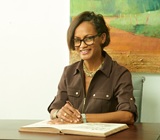 photo of author Suzanne Lopez Allcock